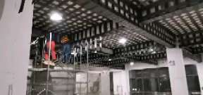 钦州一商场梁，楼板碳纤维加固施工